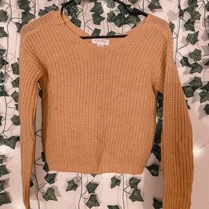 ✰TILLYS YELLOW SWEATER ✰